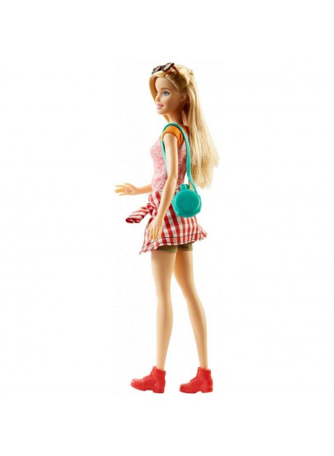 Mattel SID Camping Fun al Campeggio bambola Bambina Multicolor Con Pantoloncini